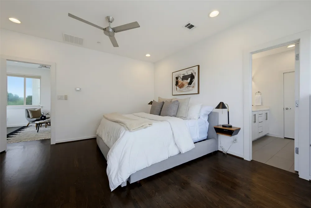 1915 Summit Avenue #1 Dallas, TX 75206