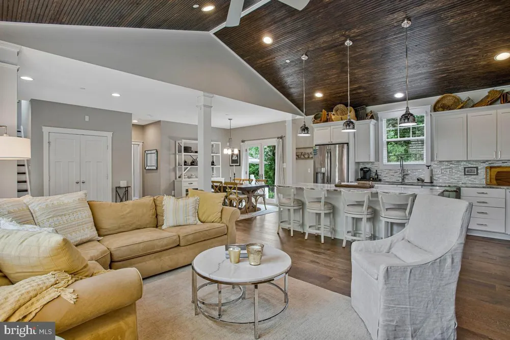 2978 VALLEY VIEW ROAD Annapolis, MD 21401