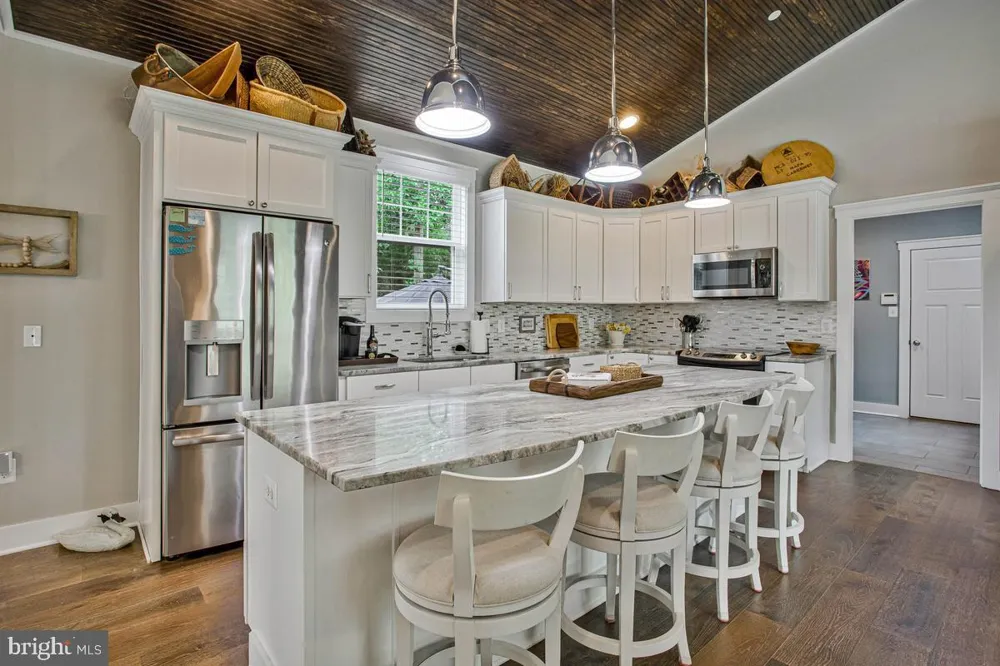 2978 VALLEY VIEW ROAD Annapolis, MD 21401