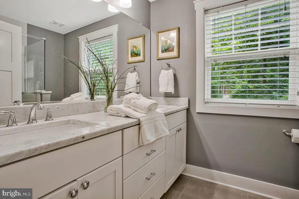 2978 VALLEY VIEW ROAD Annapolis, MD 21401