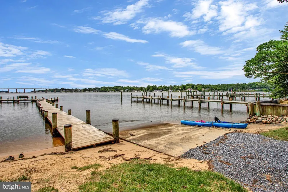 2978 VALLEY VIEW ROAD Annapolis, MD 21401