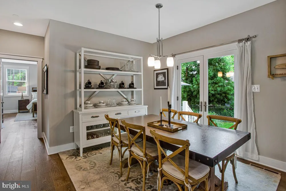 2978 VALLEY VIEW ROAD Annapolis, MD 21401