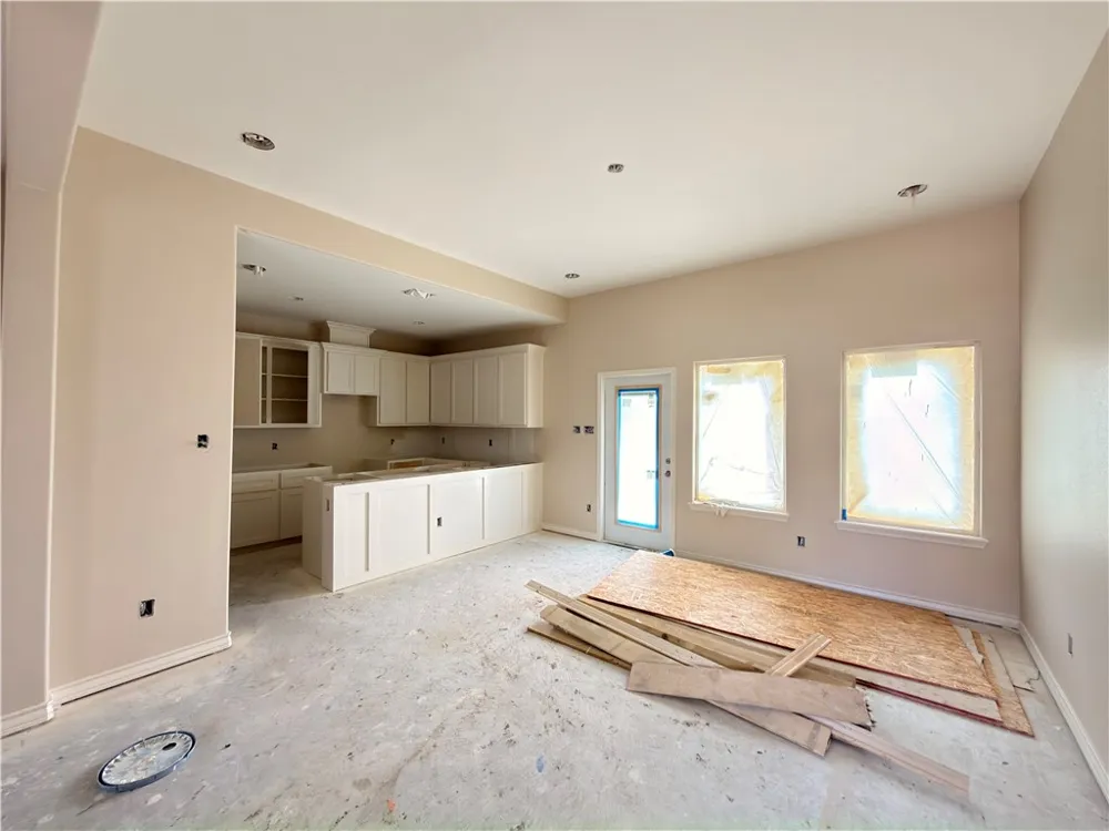 1021 Beechcraft Avenue Corpus Christi, TX 78405