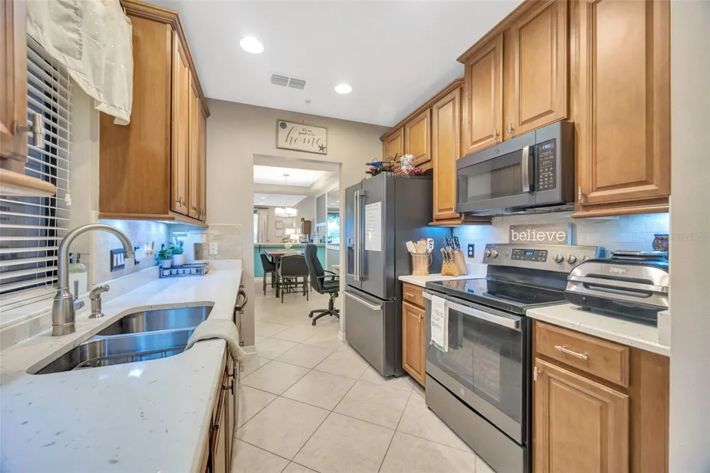 7339 SKYBIRD ROAD #7339 Bradenton, FL 34209