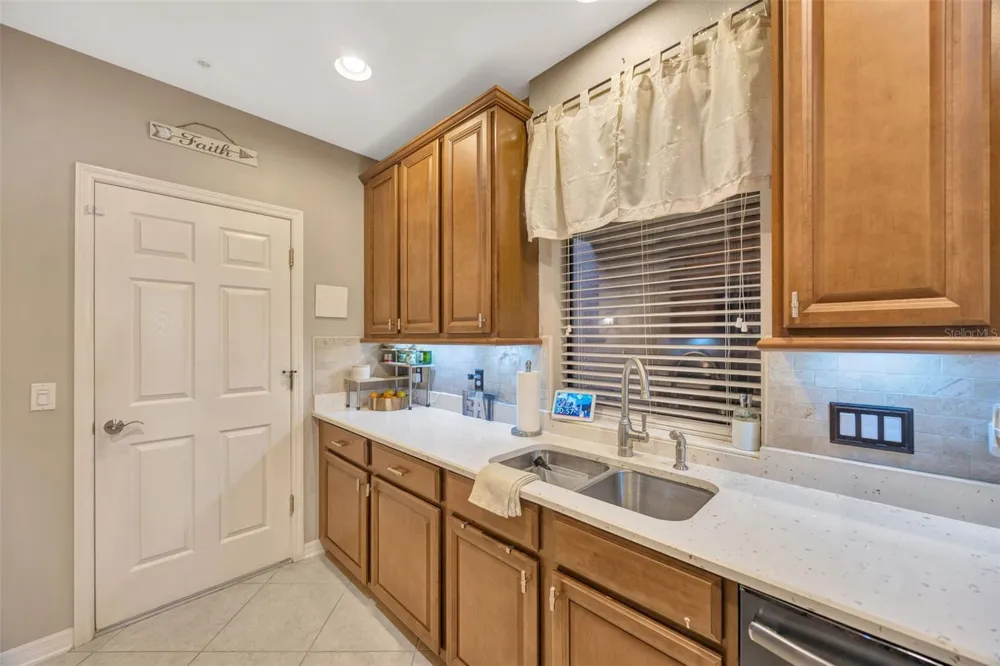 7339 SKYBIRD ROAD #7339 Bradenton, FL 34209