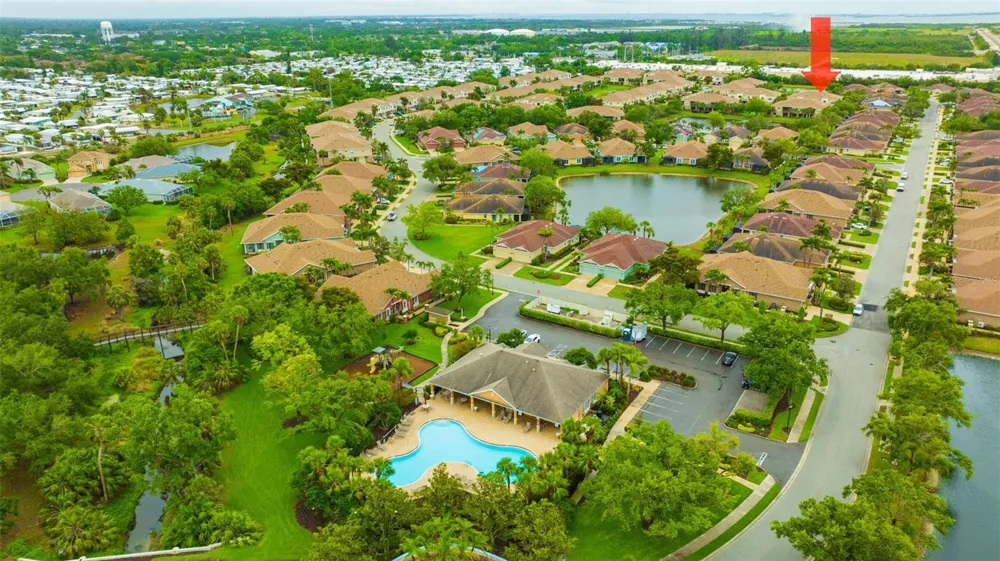 7339 SKYBIRD ROAD #7339 Bradenton, FL 34209