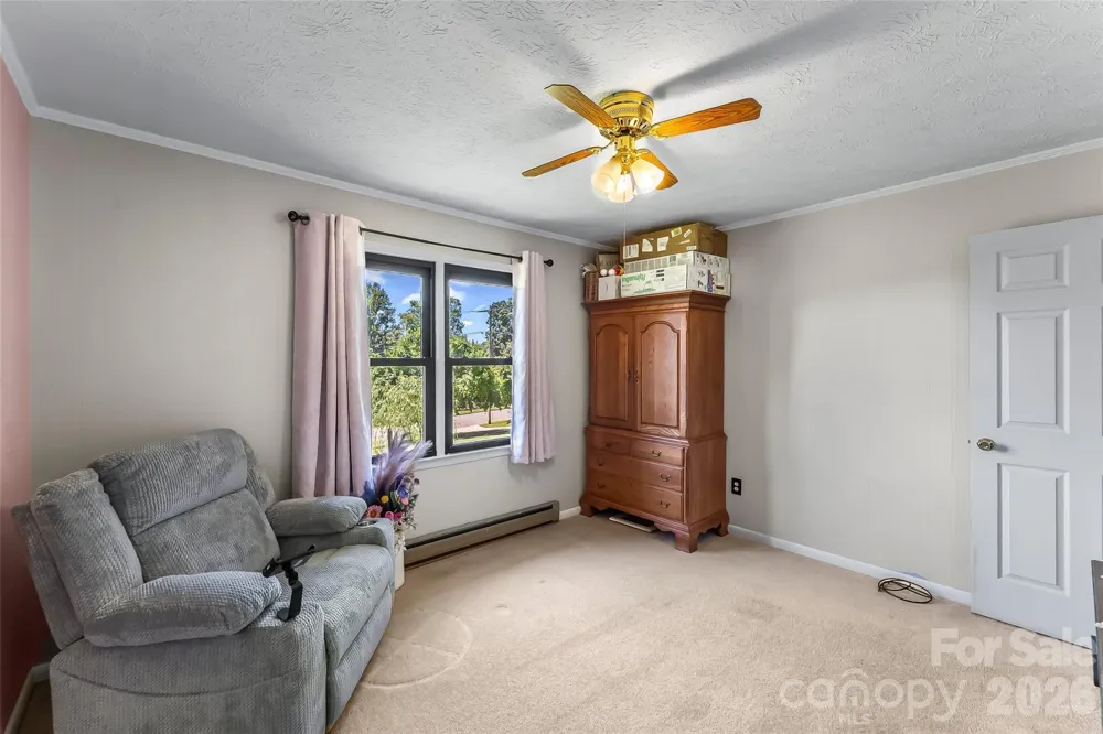 118 Hoover Street NW Lenoir, NC 28645