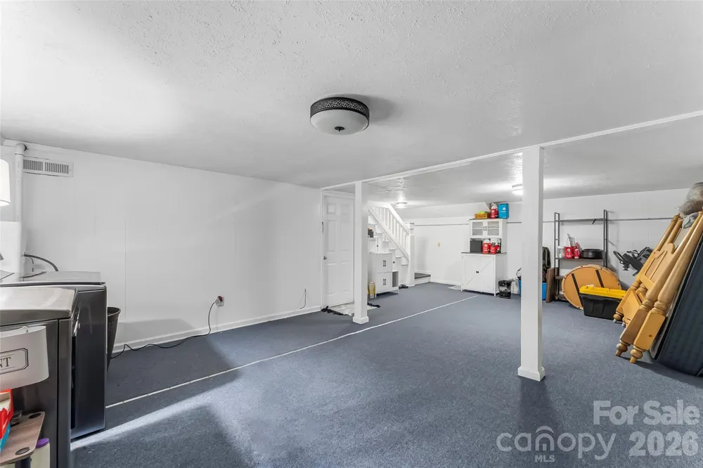 118 Hoover Street NW Lenoir, NC 28645