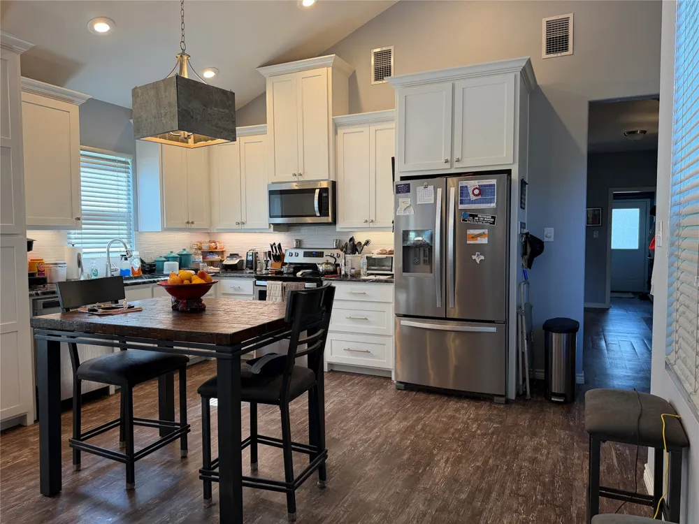 13994 Park Harbor Drive Eustace, TX 75124