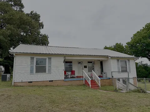870 US Highway 259 S