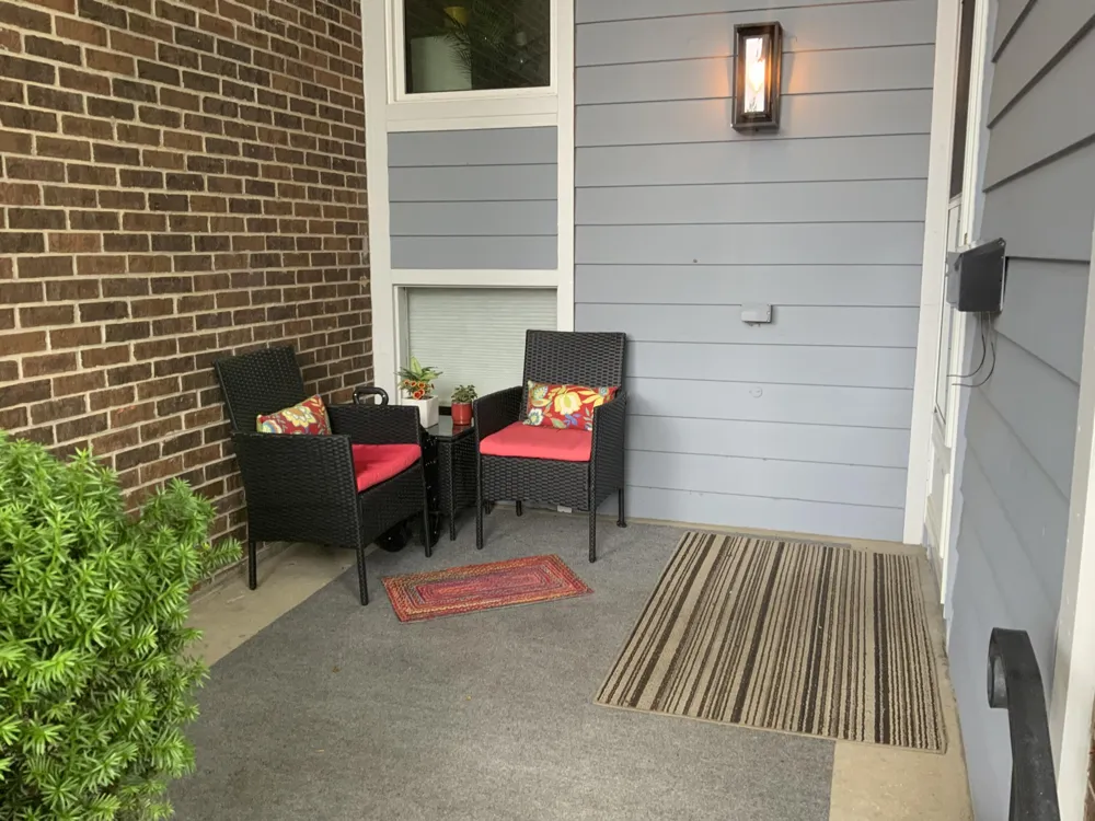 2424 E Collier Avenue SE Kentwood City, MI 49546