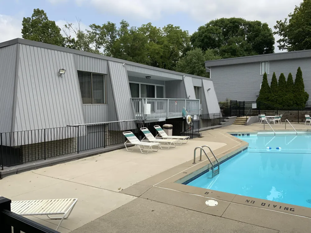 2424 E Collier Avenue SE Kentwood City, MI 49546