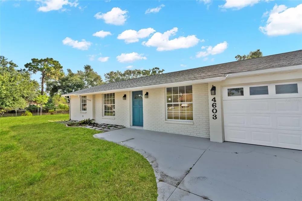4603 ATLANTIC AVENUE Sarasota, FL 34233