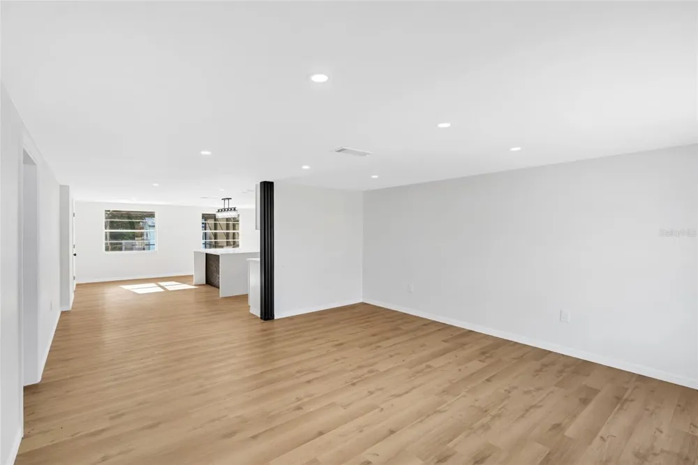 4603 ATLANTIC AVENUE Sarasota, FL 34233