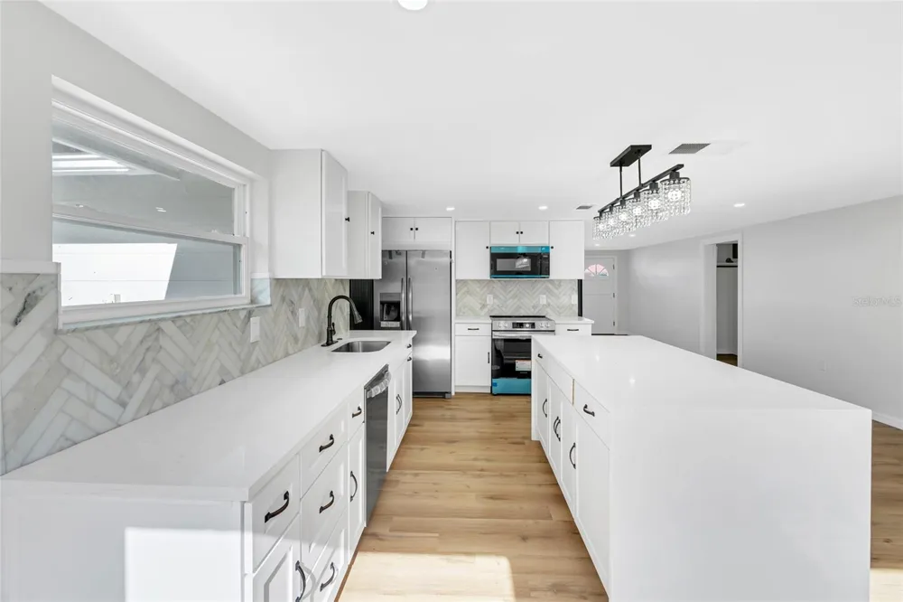 4603 ATLANTIC AVENUE Sarasota, FL 34233