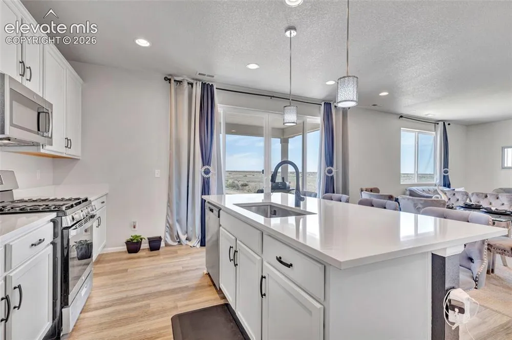 3434 Bella Luna Drive Pueblo, CO 81001