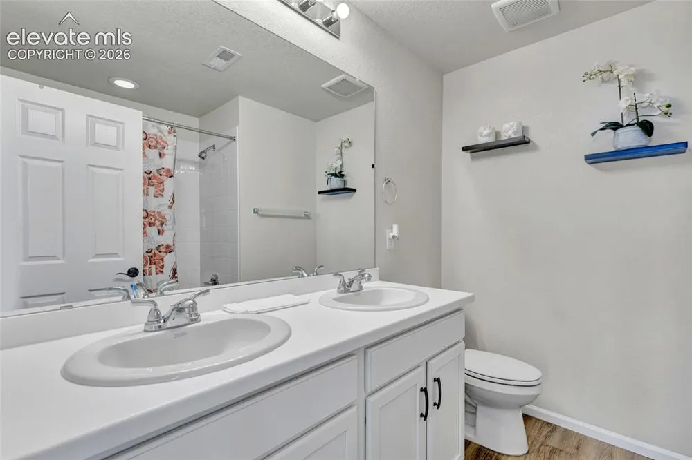 3434 Bella Luna Drive Pueblo, CO 81001