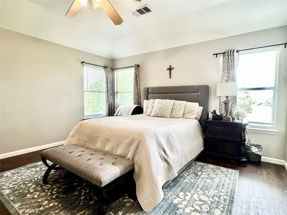 817 Tapestry Cove Pflugerville, TX 78660