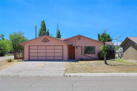 255 E Raven Avenue
