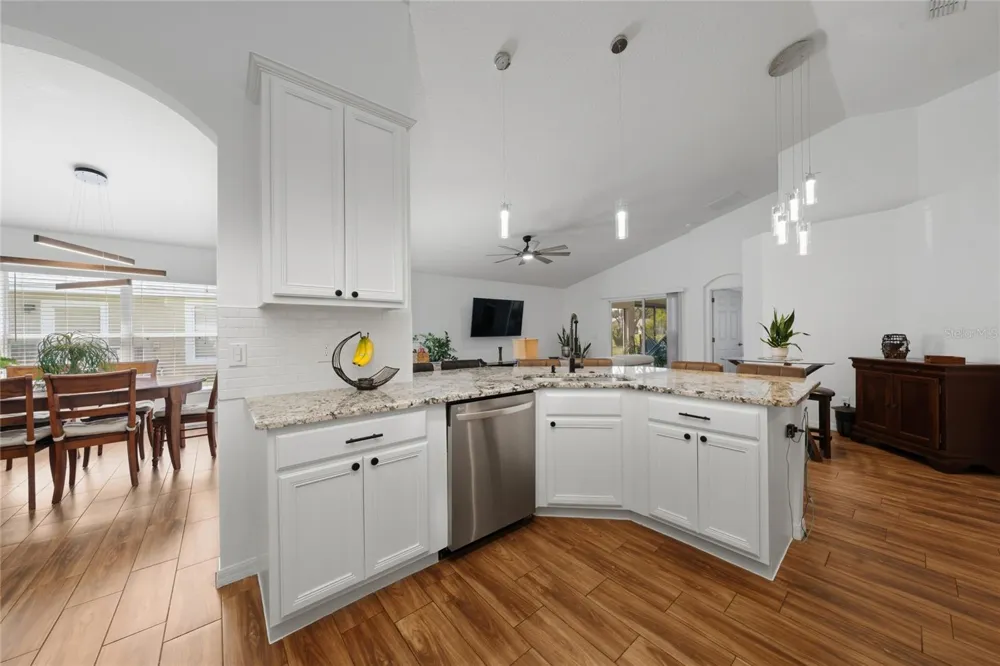 13613 BUDWORTH CIRCLE Orlando, FL 32832
