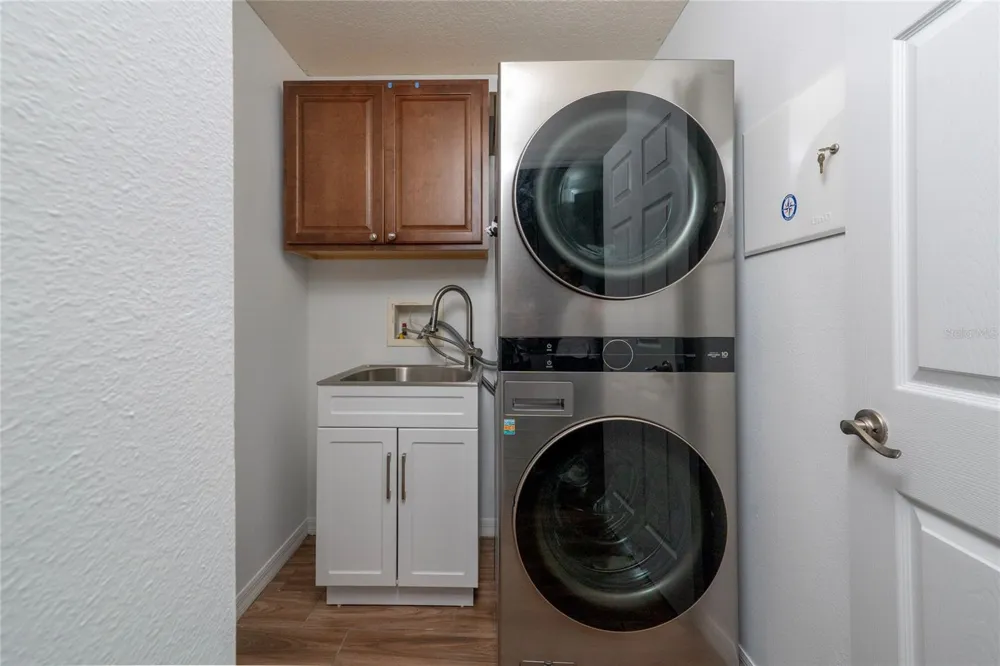 13613 BUDWORTH CIRCLE Orlando, FL 32832