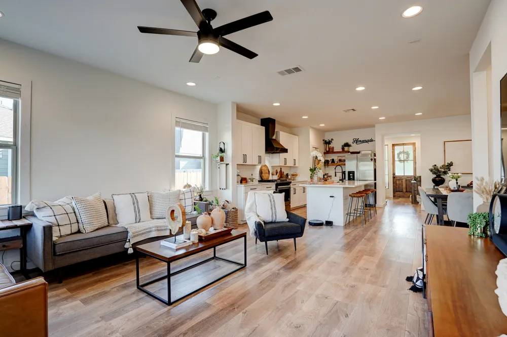 2240 Ringstaff Road Leander, TX 78641