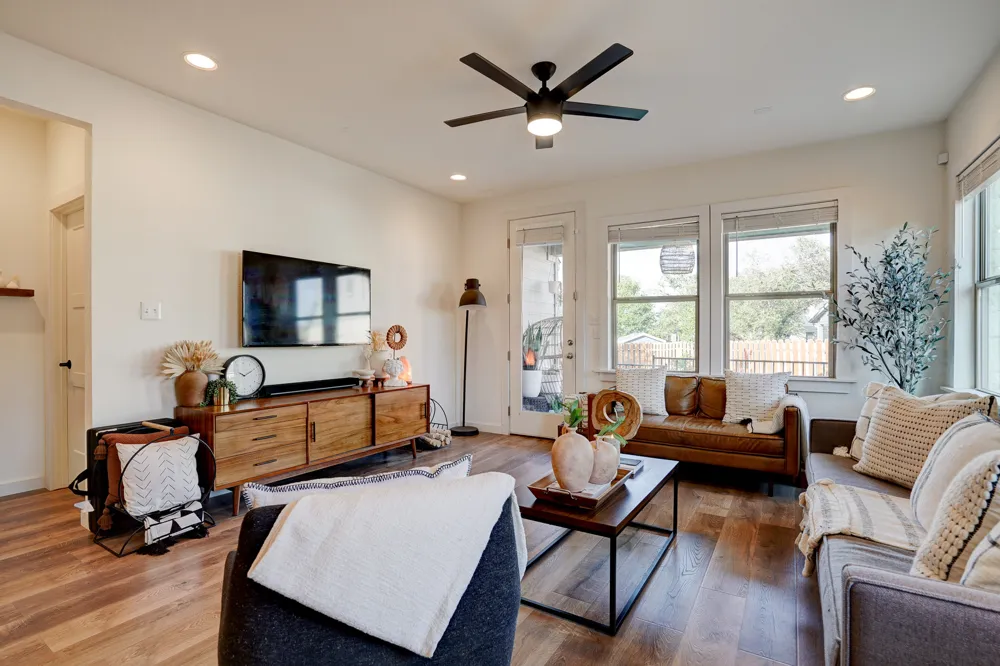 2240 Ringstaff Road Leander, TX 78641