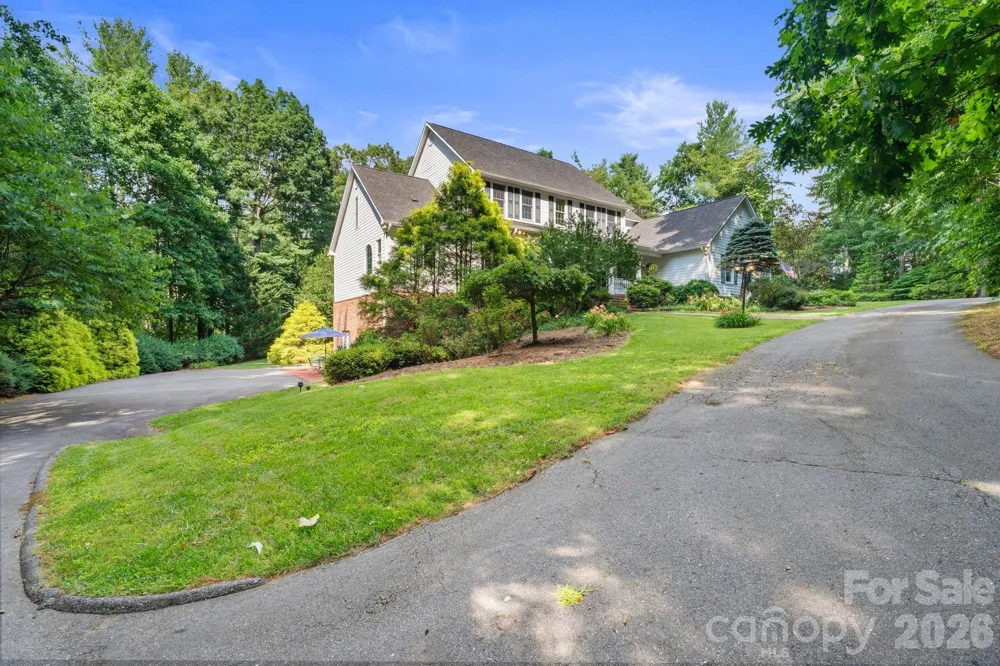 107 Windsong Drive Extension Fairview, NC 28730