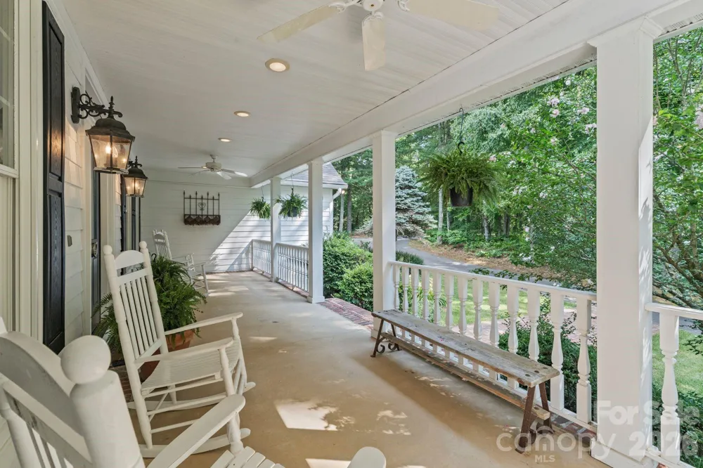 107 Windsong Drive Extension Fairview, NC 28730
