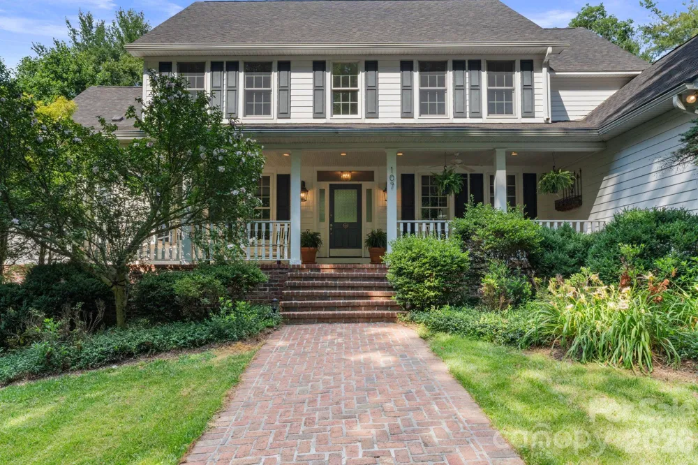 107 Windsong Drive Extension Fairview, NC 28730