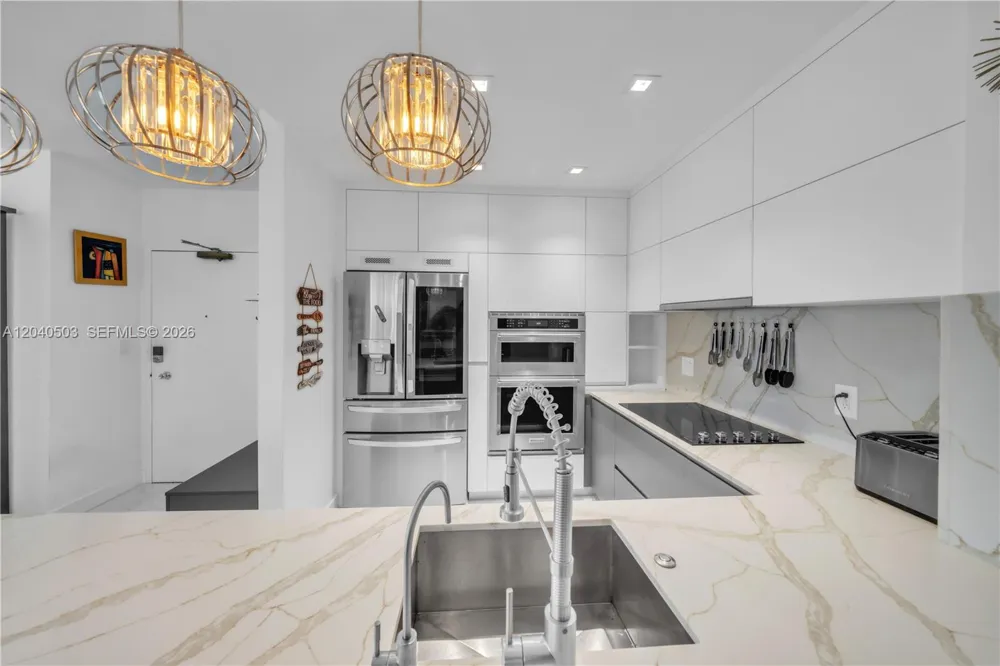 1965 S Ocean Dr #14F(availabale now) Hallandale Beach, FL 33009