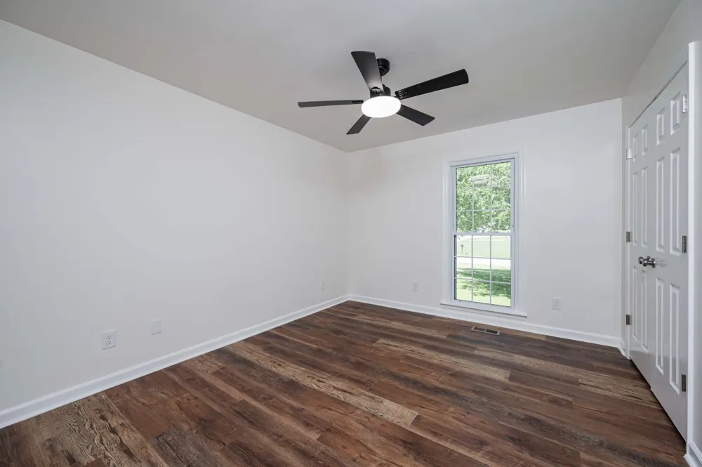 152 Greenbriar Cir Manchester, TN 37355