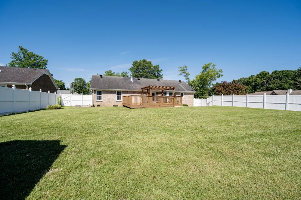 152 Greenbriar Cir Manchester, TN 37355