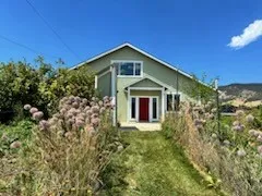2260 Lakeshore Upper Lake, CA 95485