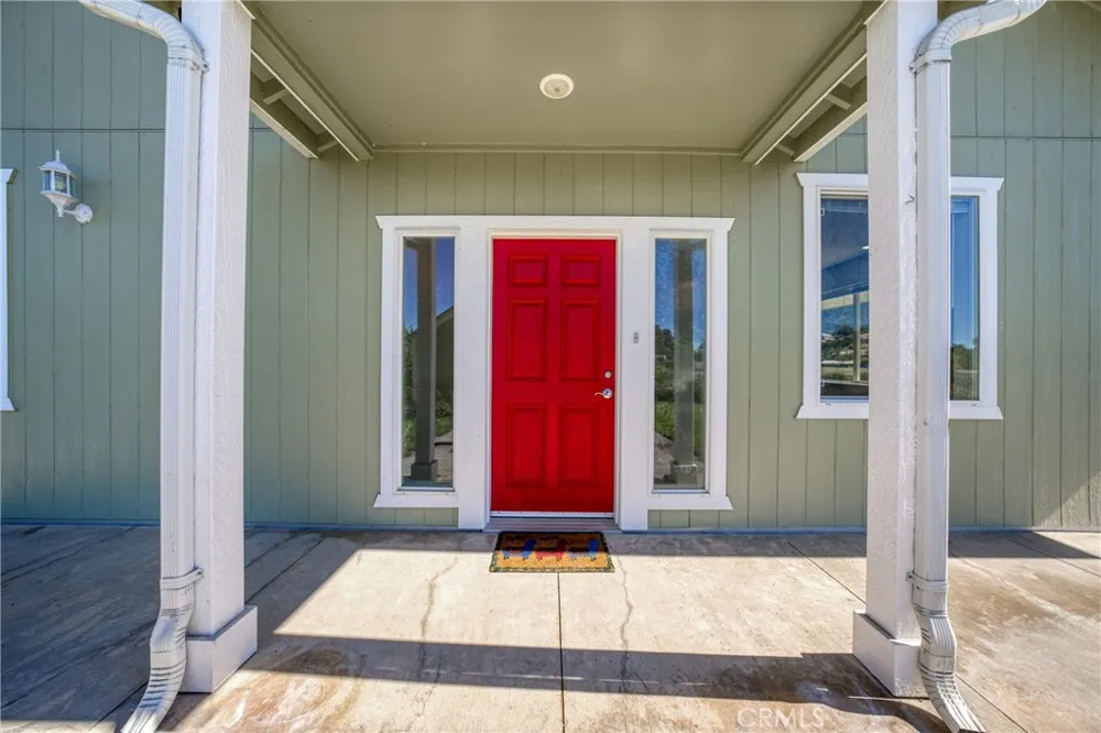 2260 Lakeshore Upper Lake, CA 95485