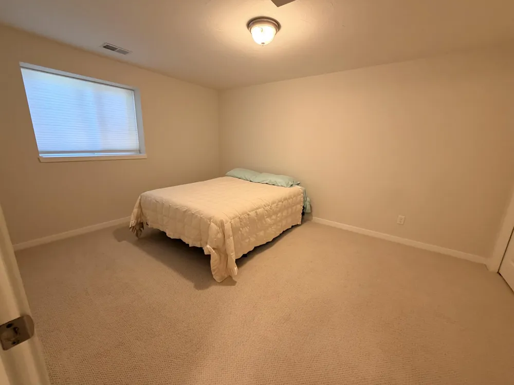 576 Brownstone Street Holland City, MI 49423