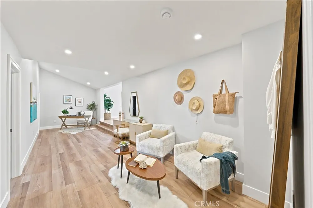 3661 Pirate Huntington Beach, CA 92649