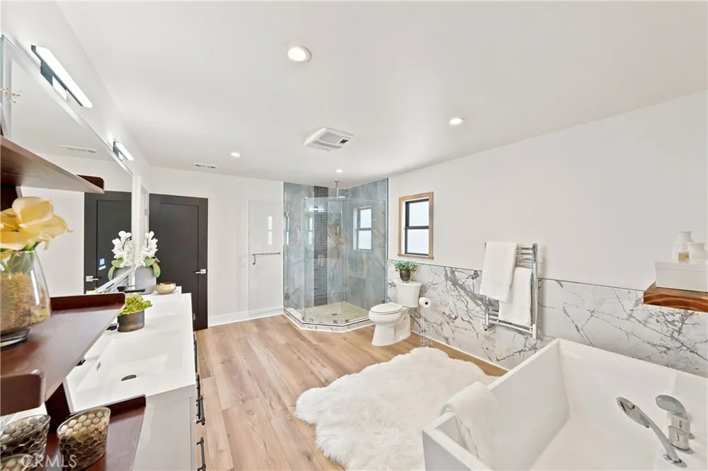 3661 Pirate Huntington Beach, CA 92649