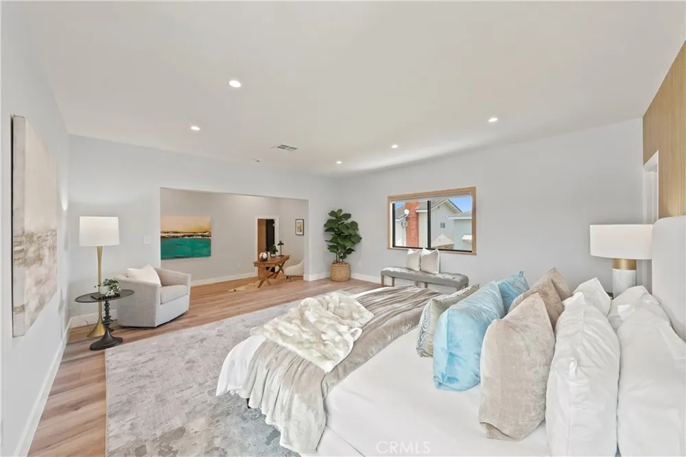 3661 Pirate Huntington Beach, CA 92649