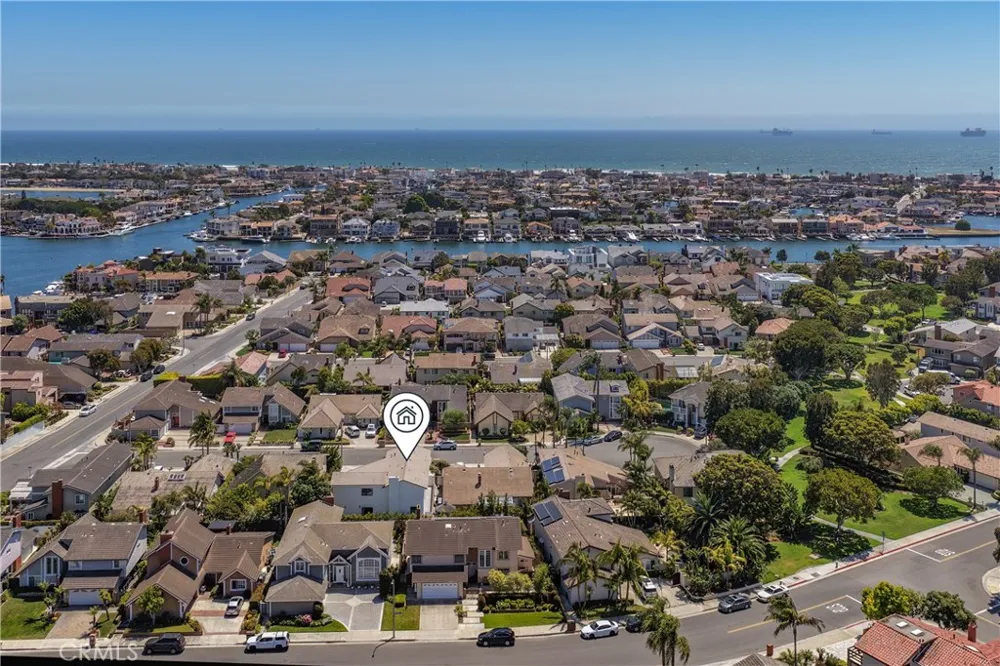 3661 Pirate Huntington Beach, CA 92649