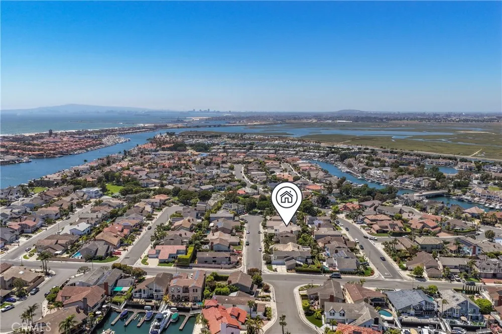3661 Pirate Huntington Beach, CA 92649