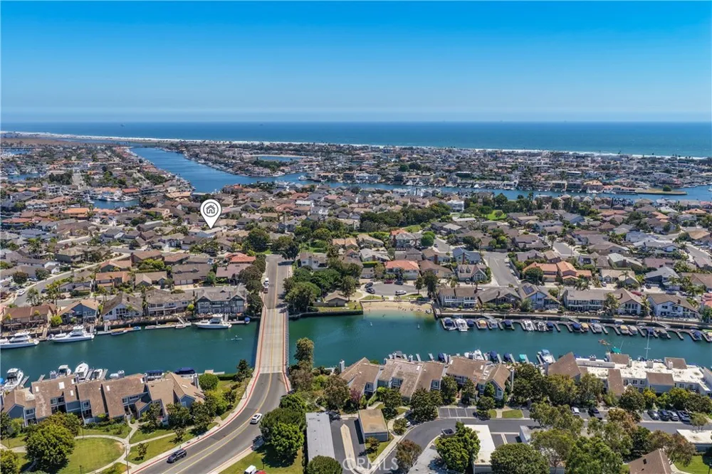 3661 Pirate Huntington Beach, CA 92649