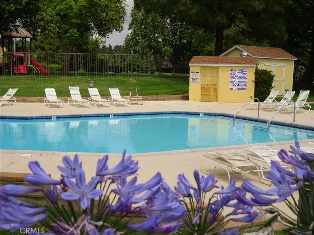 19424 Crystal Ridge Lane Porter Ranch, CA 91326
