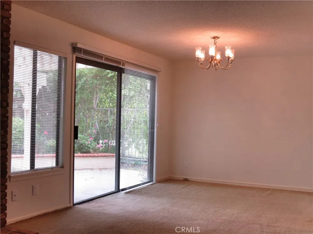 19424 Crystal Ridge Lane Porter Ranch, CA 91326