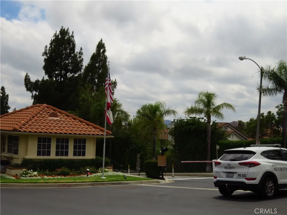 19424 Crystal Ridge Lane Porter Ranch, CA 91326