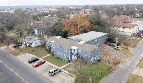 1207 10th Street