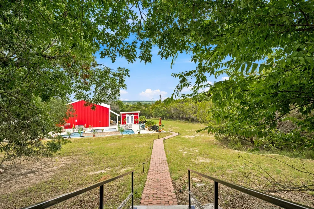 291 CR 4275 Clifton, TX 76634