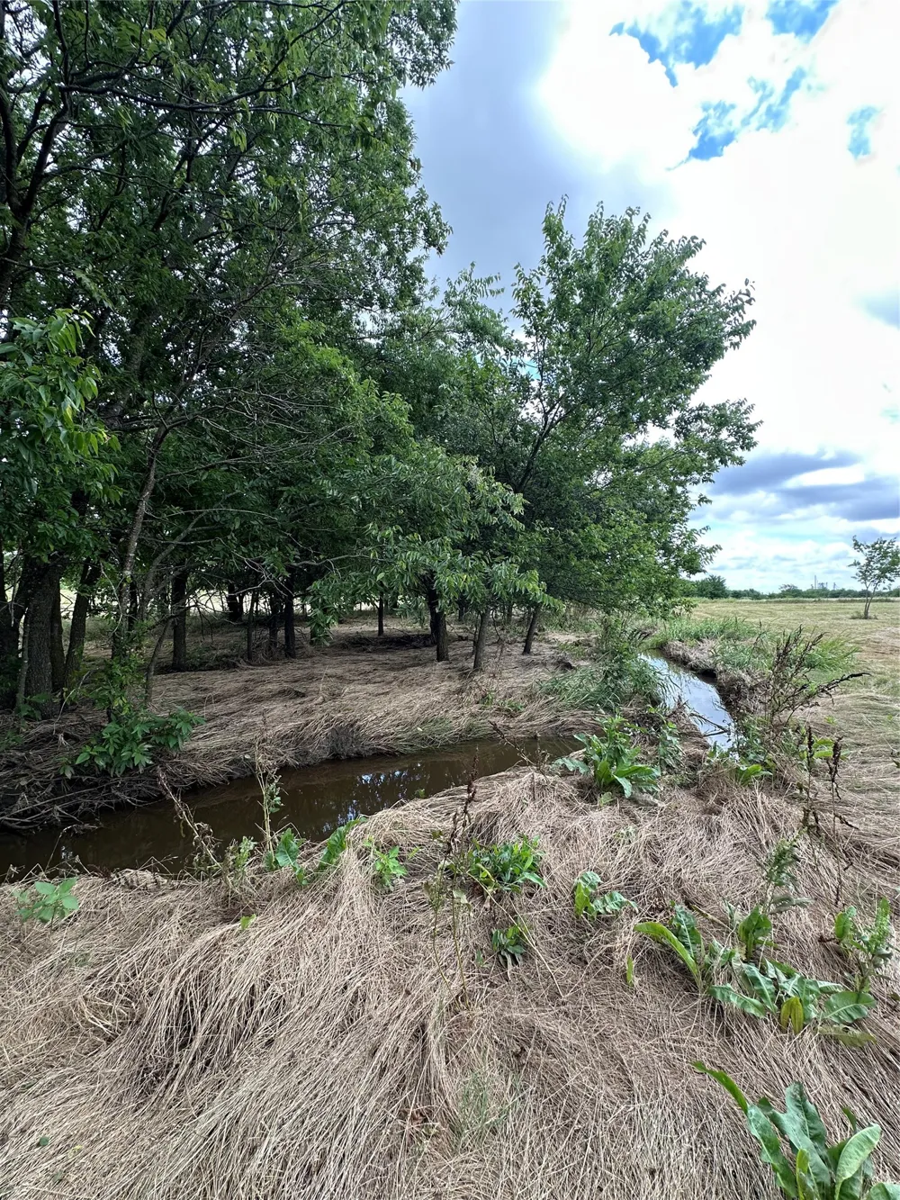 KRAHL ROAD Valley View, TX 76272