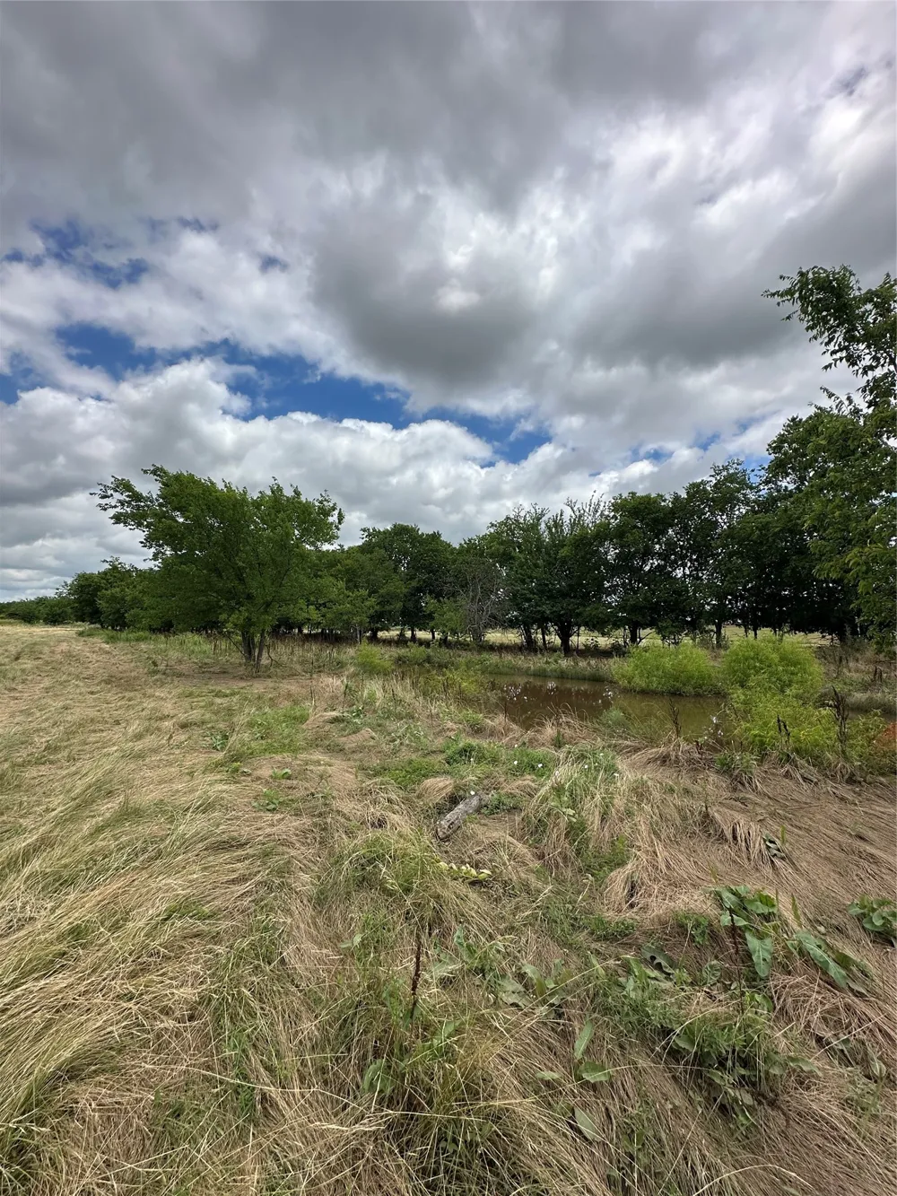 KRAHL ROAD Valley View, TX 76272
