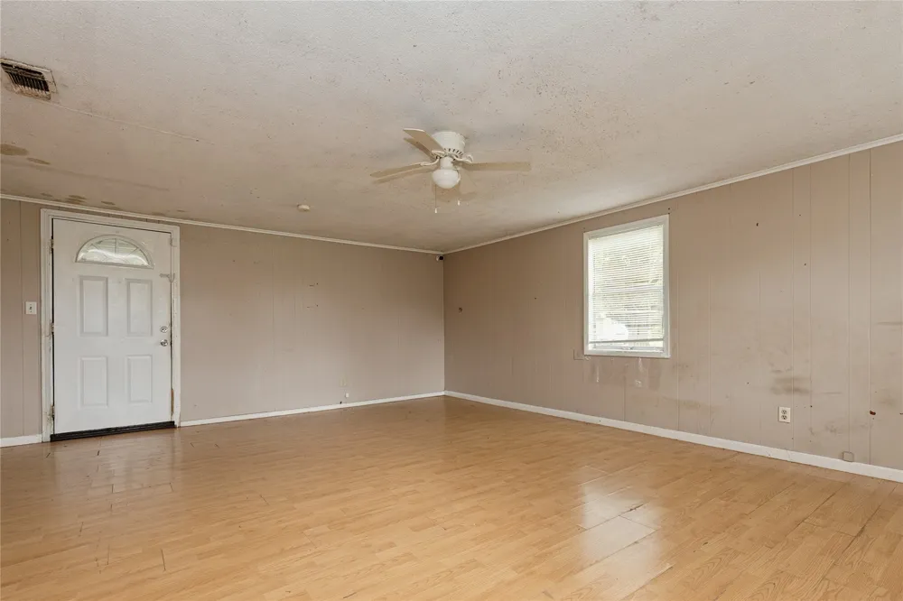 1003 Brooks New Boston, TX 75570